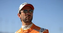 Lecciones de liderazgo y disciplina con Daniel Suárez, el mexicano en Nascar