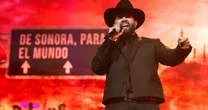 Carín León es oficialmente el primer mexicano en cantar en el estadio del Inter Miami