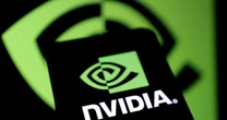 Nvidia y AMD darán a EU el 15% de sus ingresos por ventas de chips en China: FT