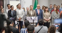 Reportan que EU elabora lista de políticos mexicanos con narcovínculos