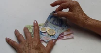 La delgada línea entre ingreso y pobreza