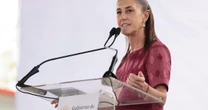 Sheinbaum reconoce a maestros pese a protestas de la CNTE