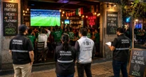 Las palabras y frases prohibidas por la FIFA en los negocios de CDMX, Guadalajara y Monterrey