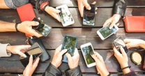 Ante la saturación de contenido en redes... mejor apostarle a las comunidades vibrantes