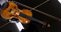 El violín de 300 años valorado en 16 mdd que protagoniza un concierto en Bélgica