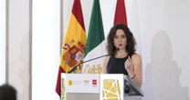 La estrategia de Ayuso que utilizó al PAN y Sheinbaum capitalizó