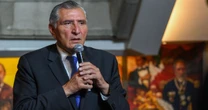 Estatuto de Morena permite que Adán Augusto se mantenga como líder en Senado