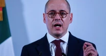 El Estado ‘se aferra’ a competir con Telcel y AT&T