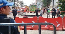 20 personas son trasladadas a un albergue por socavón en Iztapalapa