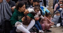 #ColumnaInvitada | Mayo, un mes para reconocer a las madres migrantes por fuerza