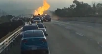 Cierran Autopista México-Puebla tras volcadura de tracto camión