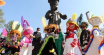 Monumento al Chinelo detona tensiones entre grupos políticos de Xochimilco