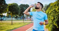 Los mejores hacks para mantenerte hidratado en temporada de calor