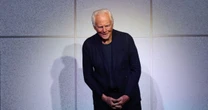Una era termina: el diseñador Giorgio Armani muere a los 91 años