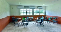 Ante rezago educativo de México, padres de familia y especialistas celebran revés a recortar calendario escolar