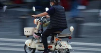 Congreso de la CDMX aprueba reforma para regular motos y patines eléctricos