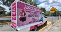 Contratistas despliegan anuncios móviles en Tabasco para exigir pagos a Pemex