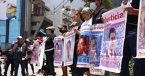 Padres de Ayotzinapa y familias buscadoras denuncian criminalización y represión en protestas durante el Mundial