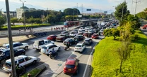 Hoy No Circula 9 de mayo 2025: los autos que no salen el viernes
