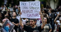 CDMX admite que urge regular la gentrificación; condena violencia en protestas