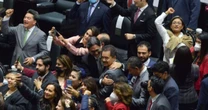 Diputados rechazan “aguinaldo libre” para trabajadores, pero ellos sí lo gozarán