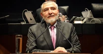 Morenistas y panistas se confrontan en el Senado por Adán Augusto López