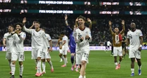 México golea 3-0 a República Checa y mantiene racha perfecta en el Mundial