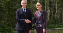 Sheinbaum recibe a Mark Carney en Palacio Nacional; abordarán T-MEC y comercio