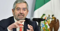 La SRE declara en alerta a embajadas; 175 mexicanos son evacuados
