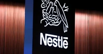 Nestlé destituye a su presidente ejecutivo tras incumplir su código de conducta