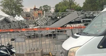 Se desploma escenario en alcaldía GAM; hay siete lesionados