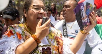 Lenia Batres aplica técnica del Verde: la promocionan famosos