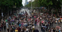 Embajada de EU alerta a sus ciudadanos por marcha contra gentrificación