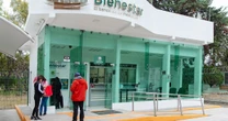 Mujeres con Bienestar y Pensiones Bienestar: qué letras cobran del 20 al 24 de julio