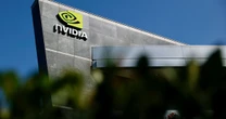 Nvidia reconoce que le entregó el mercado de chips chino a Huawei