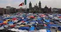CNTE no logra acuerdo y mantiene plantón en CDMX; Segob urge reiniciar clases