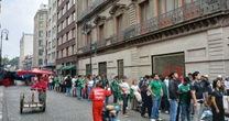 FIFA Fan Fest del Zócalo abre sus puertas pese a bloqueos y aficionados llegan para la inauguración del Mundial 2026
