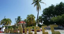 Semana violenta en Michoacán: asesinan a alcaldesa y hallan "narco campamento"