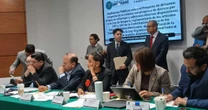 Diputados inicia parlamento exprés sobre amparo; oposición acusa que es "farsa"