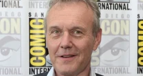 Muere Anthony Head, actor de Ted Lasso, a los 72 años