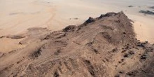 These mysterious stone structures in Saudi Arabia are older than the pyramids