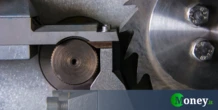 Crisi industriale infinita: l’Italia ha perso un quarto di secolo