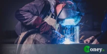 Italia, PMI manifatturiero di aprile supera le attese