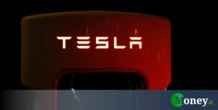 Altro che utili. Ecco il vero motivo per cui le azioni Tesla scendono oggi