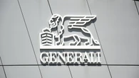 Azioni Generali sotto la lente. Mossa di UniCredit su Delfin per battere Intesa Sanpaolo?
