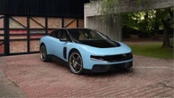 Perché le azioni Ferrari crollano dopo la presentazione dell’elettrica Luce?