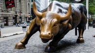 Wall Street sui massimi. Il rally può continuare, ma dal 1898 arriva un segnale da non ignorare