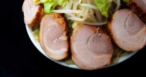 石破総理、X投稿の山盛りチャーシュー麺がなぜか物議…国民がキレた理由を自民党には理解不能！「家計負担は増える一方、身内には信じがたい優遇」