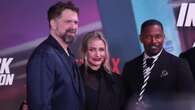 Cameron Diaz y Jamie Fox llegan a la proyección especial de la película 'Back in Action' en Berlín