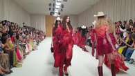 La moda italiana de Roberto Cavalli brilla en la Dubai Fashion Week